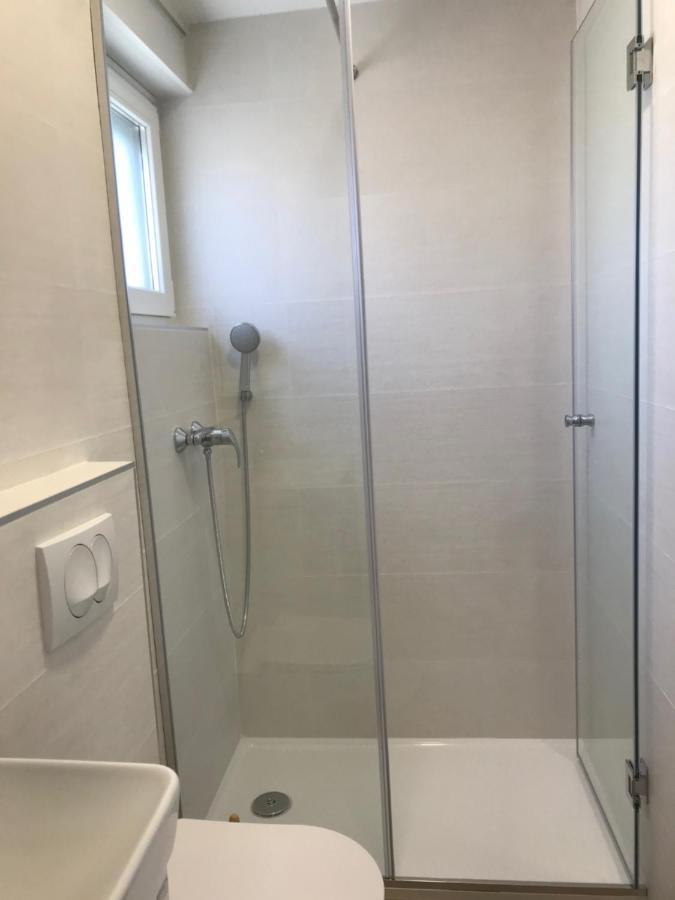 Apartments Haramincic M&B Stara Novalja Kültér fotó